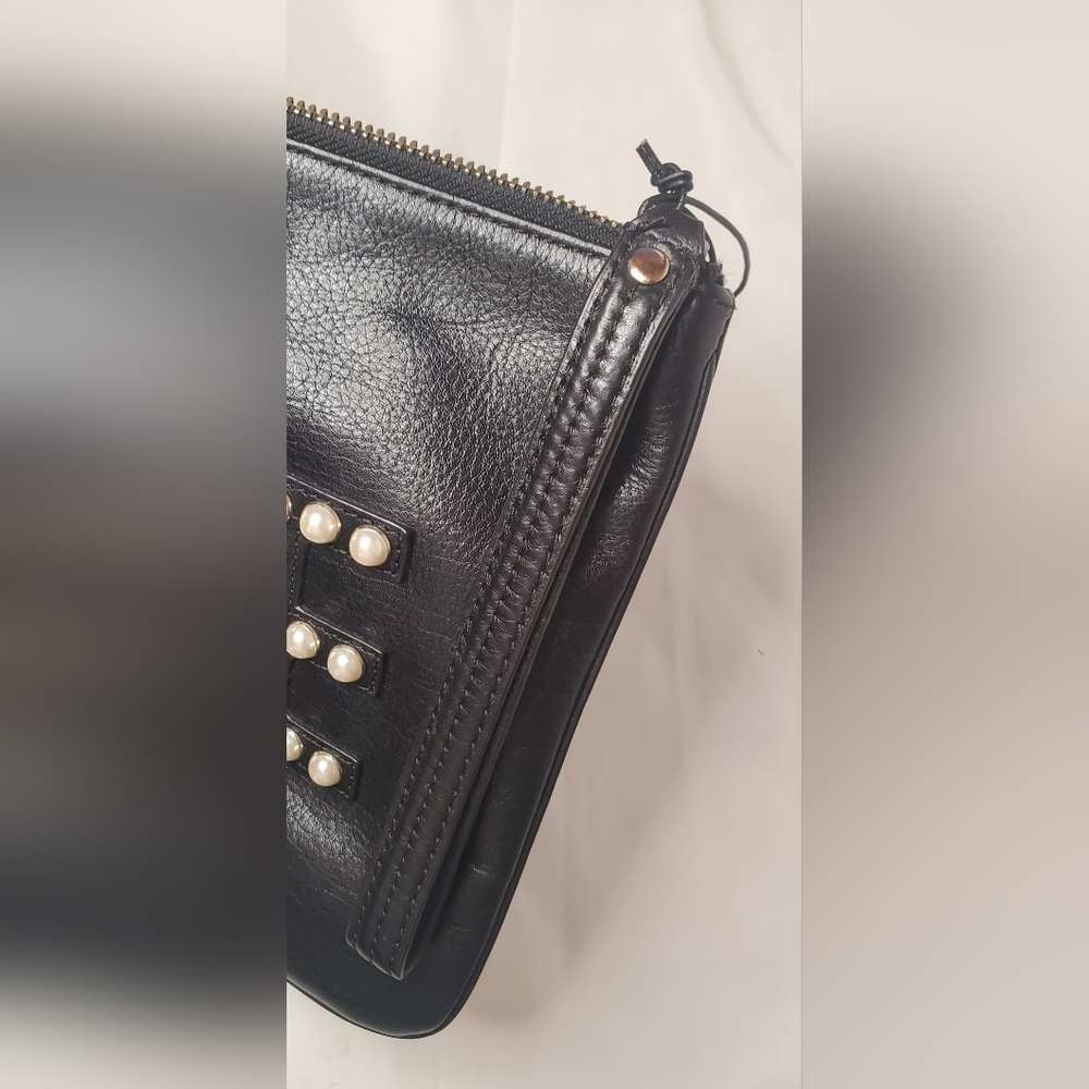 REBECCA MINKOFF-Clutch&Wristlet"LOVE"  leather black and pearls studs Bag - Picture 14 of 14